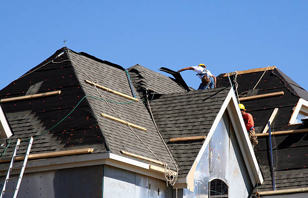 Roof Gutter Cleaning in Brooktrails, CA